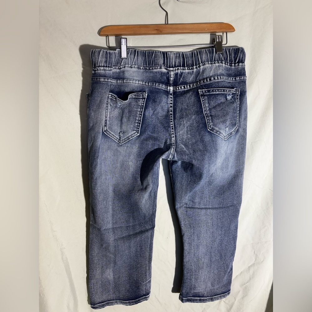 Cropped Drawstring Jeans - Picture 2 of 3